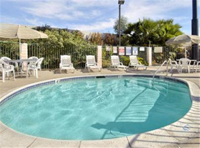 Days Inn By Wyndham Ontario Airport Einrichtungen foto